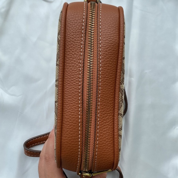 Coach X Disney Mini Jamie Camerabag - Picture 8 of 8